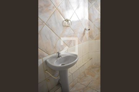 Casa para alugar com 282m², 4 quartos e 2 vagasBanheiro 4