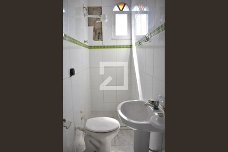 Casa para alugar com 282m², 4 quartos e 2 vagasBanheiro 2 