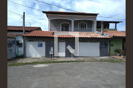 Casa para alugar com 282m², 4 quartos e 2 vagasFachada