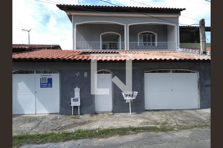 Casa para alugar com 282m², 4 quartos e 2 vagasFachada