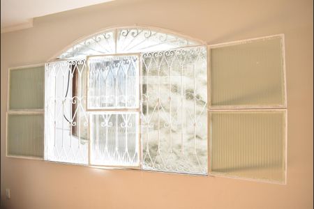 Detalhe de casa para alugar com 4 quartos, 282m² em Guaratiba, Rio de Janeiro