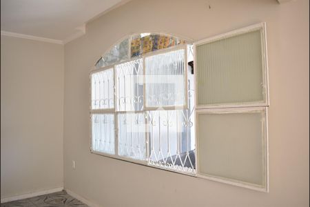 Detalhe de casa para alugar com 4 quartos, 282m² em Guaratiba, Rio de Janeiro