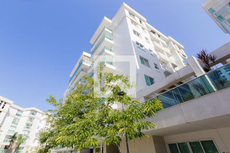 Apartamento para alugar com 155m², 4 quartos e 2 vagas Apartamento para alugar com 155m², 4 quartos e 2 vagasFachada