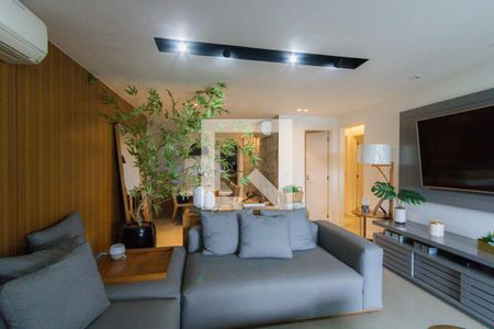 Sala de apartamento para alugar com 4 quartos, 155m² em Jacarepaguá, Rio de Janeiro