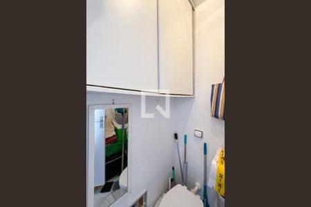 Apartamento à venda com 76m², 3 quartos e 1 vagaÁrea de Serviço