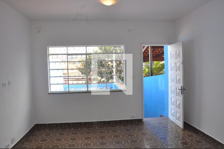 Sala de casa à venda com 3 quartos, 150m² em Vila Bonilha, São Paulo