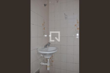 Casa à venda com 150m², 3 quartos e 1 vagaBanheiro 2