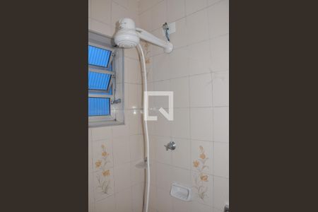 Casa à venda com 150m², 3 quartos e 1 vagaBanheiro 2