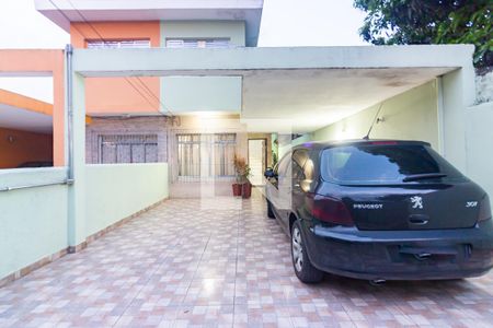 Casa à venda com 128m², 3 quartos e 4 vagas Casa à venda com 128m², 3 quartos e 4 vagasGaragem