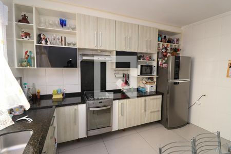 Casa à venda com 172m², 3 quartos e 2 vagasCozinha