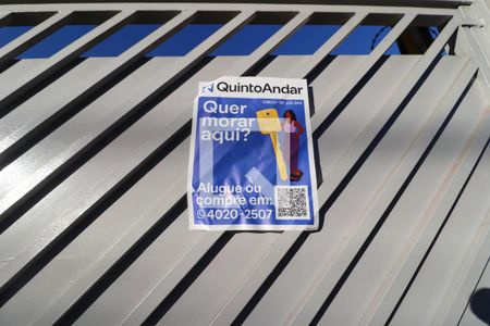 Casa à venda com 172m², 3 quartos e 2 vagasFachada