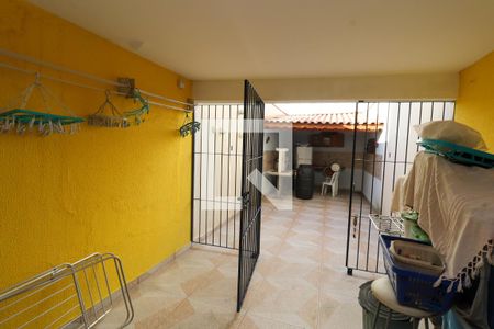 Casa à venda com 172m², 3 quartos e 2 vagasLavanderia