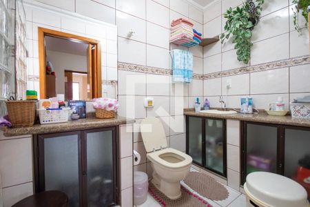 Casa à venda com 125m², 3 quartos e 2 vagasBanheiro da Suíte 1