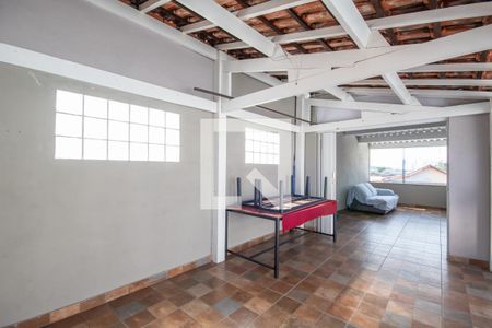 Casa à venda com 125m², 3 quartos e 2 vagasSalão de Festas