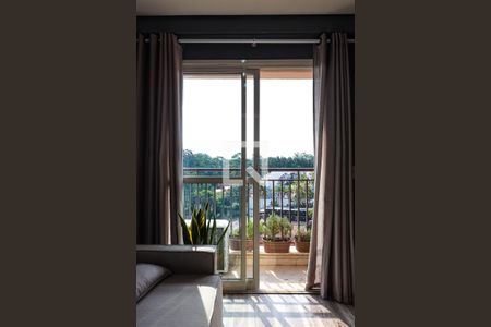 Apartamento para alugar com 1 quarto, 38m² em Granja Viana, Cotia