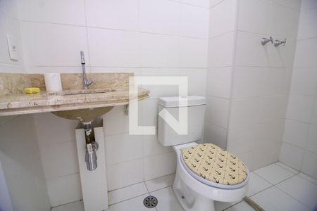 Apartamento para alugar com 123m², 2 quartos e 1 vaga Apartamento para alugar com 123m², 2 quartos e 1 vagaBanheiro 1