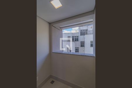Apartamento à venda com 86m², 3 quartos e 2 vagas Apartamento à venda com 86m², 3 quartos e 2 vagasVaranda - Sala