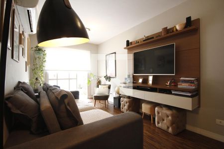 Sala de apartamento para alugar com 2 quartos, 72m² em Liberdade, São Paulo