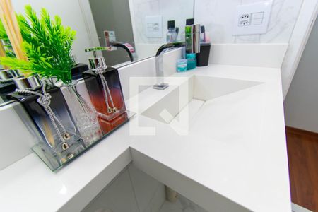 Apartamento à venda com 50m², 2 quartos e 1 vaga Apartamento à venda com 50m², 2 quartos e 1 vagaBanheiro