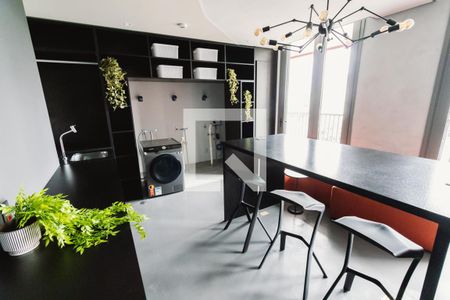 Studio para alugar com 25m², 1 quarto e sem vaga Studio para alugar com 25m², 1 quarto e sem vagaLavanderia