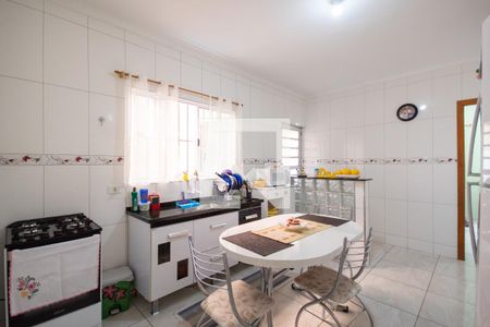 Casa para alugar com 300m², 3 quartos e 2 vagas Casa para alugar com 300m², 3 quartos e 2 vagasCozinha