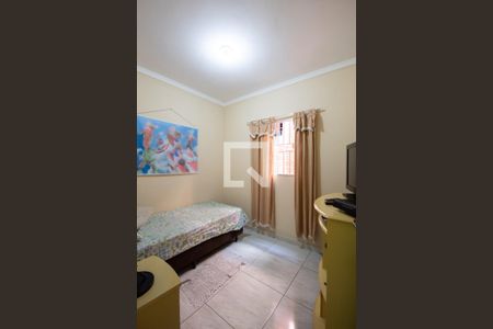 Casa para alugar com 300m², 3 quartos e 2 vagas Casa para alugar com 300m², 3 quartos e 2 vagasQuarto 2