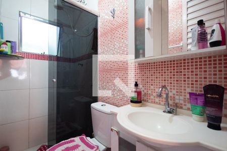 Banheiro da Suíte de casa para alugar com 3 quartos, 300m² em Recanto das Rosas, Osasco