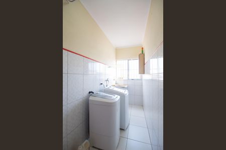 Casa para alugar com 300m², 3 quartos e 2 vagas Casa para alugar com 300m², 3 quartos e 2 vagasÁrea de Serviço