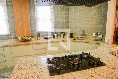 Apartamento à venda com 169m², 2 quartos e 3 vagasCozinha