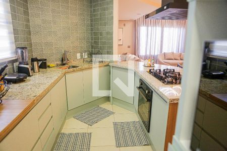 Apartamento à venda com 169m², 2 quartos e 3 vagasCozinha