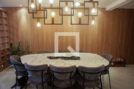 Apartamento à venda com 169m², 2 quartos e 3 vagasMesa de Jantar