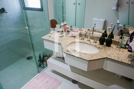 Apartamento à venda com 169m², 2 quartos e 3 vagasBanheiro da Suíte 2