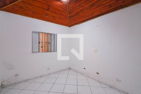 Casa à venda com 240m², 3 quartos e 3 vagasSuíte