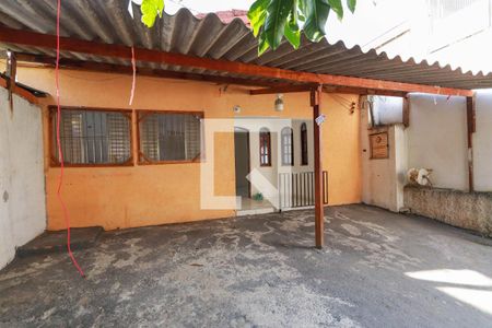 Casa à venda com 240m², 3 quartos e 3 vagasFachada
