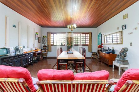 Sala de casa para alugar com 4 quartos, 480m² em Chácara Monte Alegre, São Paulo