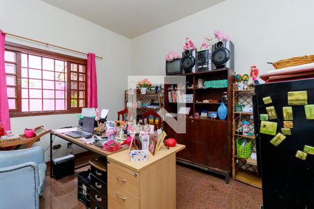 Casa para alugar com 480m², 4 quartos e 8 vagasEscritório