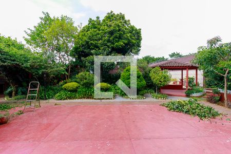 Casa para alugar com 480m², 4 quartos e 8 vagasÁrea Externa