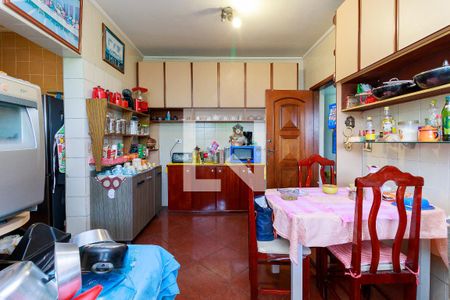 Casa para alugar com 480m², 4 quartos e 8 vagasCozinha