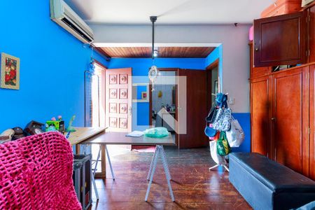 Casa para alugar com 480m², 4 quartos e 8 vagasSuíte 3