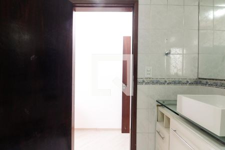 Casa à venda com 140m², 4 quartos e 2 vagasBanheiro Suíte