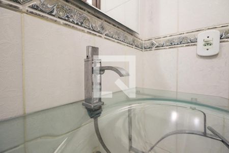 Lavabo de casa à venda com 4 quartos, 140m² em Jardim Textil, São Paulo