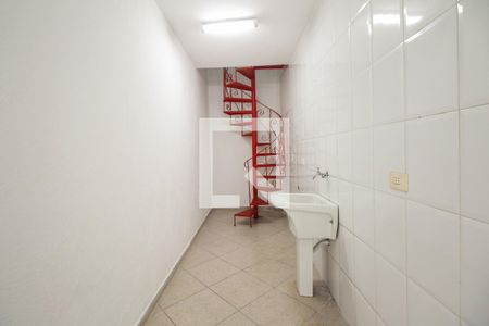 Casa à venda com 140m², 4 quartos e 2 vagasÁrea de Serviço