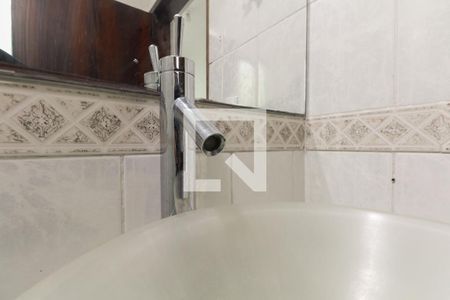 Casa à venda com 140m², 4 quartos e 2 vagasBanheiro Social