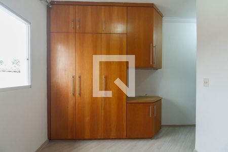 Casa à venda com 140m², 4 quartos e 2 vagasSuíte