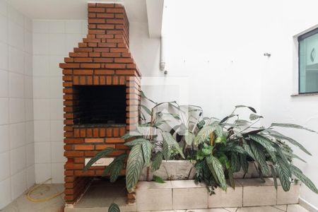 Casa à venda com 140m², 4 quartos e 2 vagasQuintal - Churrasqueira