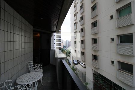 Varanda da sala  de apartamento para alugar com 4 quartos, 155m² em Pompeia, São Paulo
