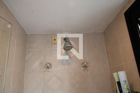 Apartamento à venda com 155m², 4 quartos e 3 vagasDetalhe do banheiro da suíte 1  