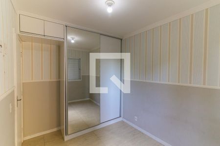 Quarto 1 de apartamento para alugar com 2 quartos, 50m² em Jardim Henriqueta, Taboão da Serra