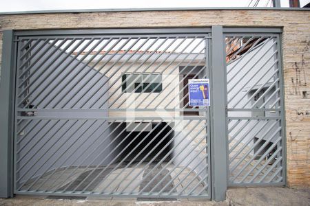 Casa à venda com 265m², 3 quartos e 6 vagasFachada