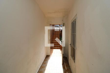 Casa à venda com 100m², 2 quartos e 1 vagaCorredor